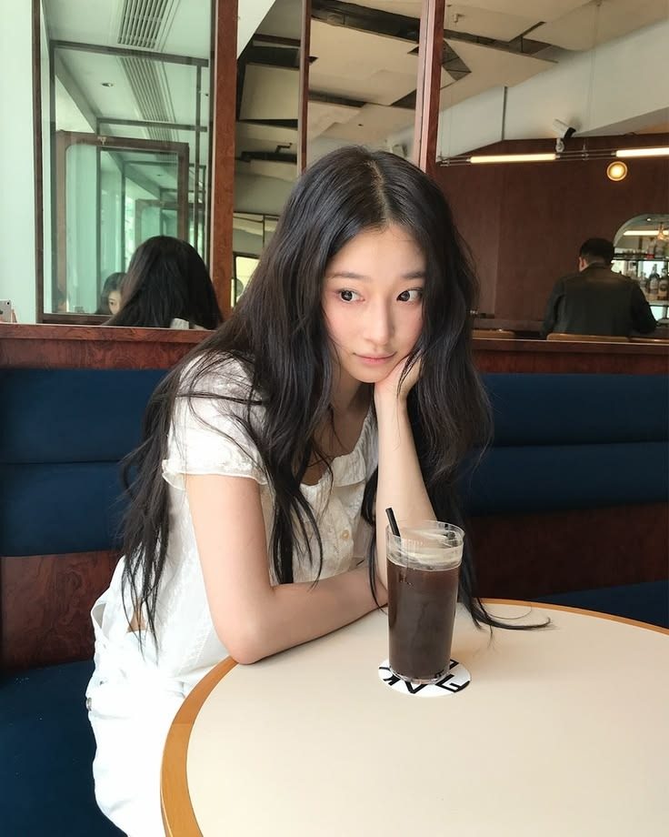 Cafe date